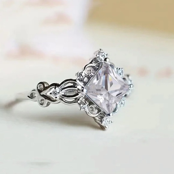 Dainty Blue Silver Victorian Inspired Ring - Picture 6 of 13